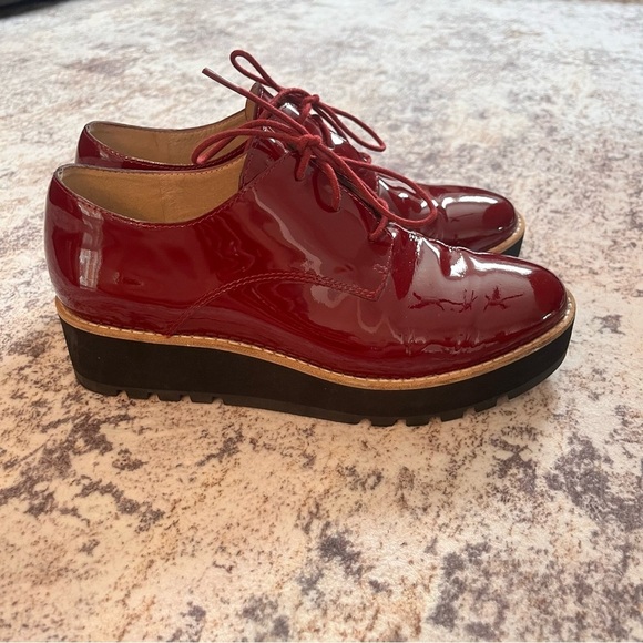 Eileen Fisher Eddy Patent Leather Platform Oxford Shoe 6 - Picture 5 of 9